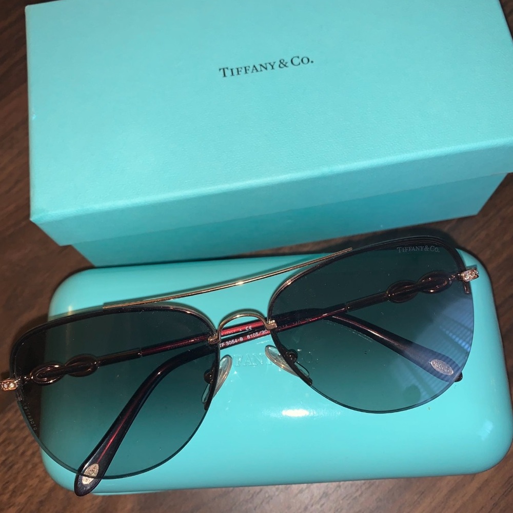 Tiffany & Co Aviators Sunglasses
